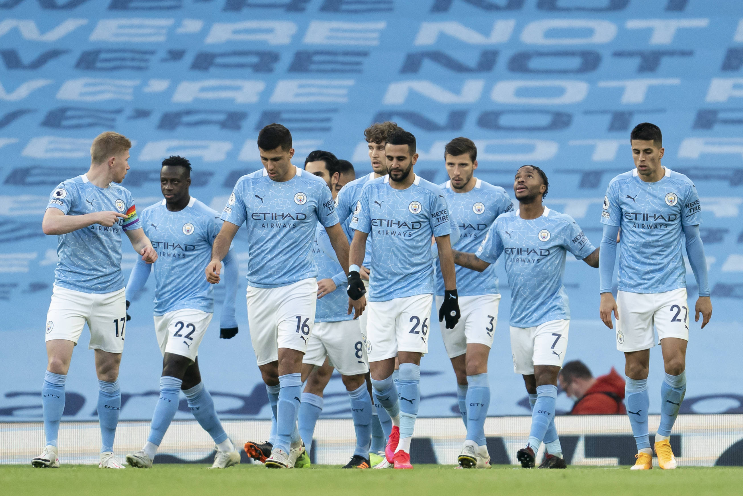 LNG 2-0 WE：GALA卡莎五杀收尾 LNG连下两城战胜WE