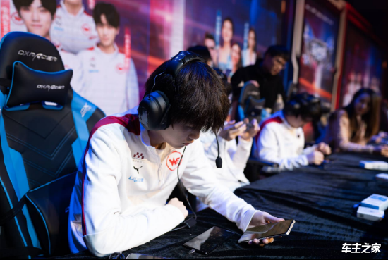 TenZ 在 VALORANT 中揭示了他梦想的太平洋地区选手团队