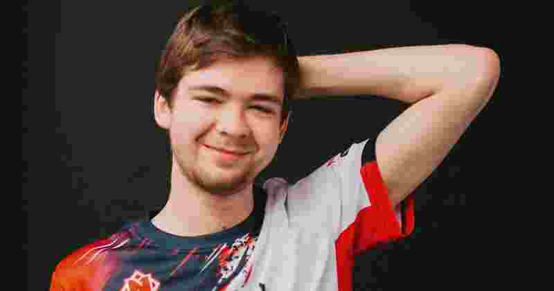 武汉eStarPro人事变动公告：易征正式挂牌交易